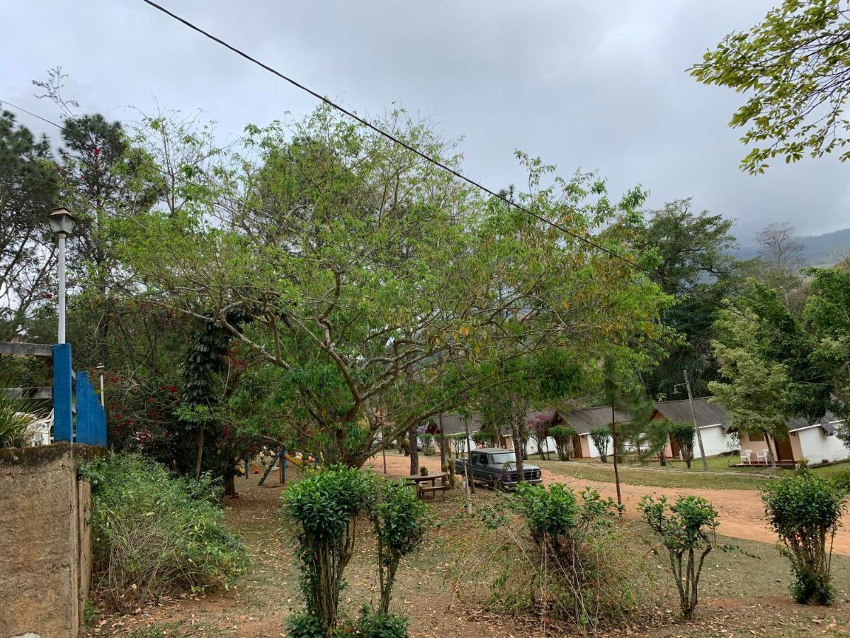 Pousada&Camping Serras Verdes - Área Rural Sem Internet Conservatória Exterior foto